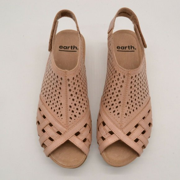 earth pisa olea wedge sandal